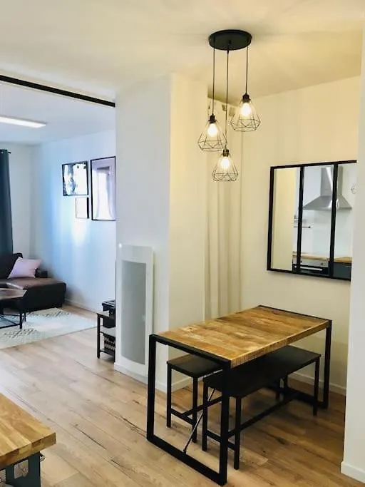 Le Dupont, 2 Chambres & Parking Prive Grenoble